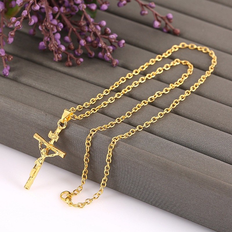 Christelijke ketting en hanger met kruis van Jezus 