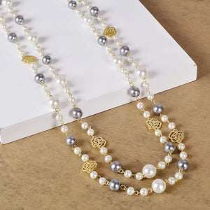 Grand Collier Triple en Perles pour Femme gris