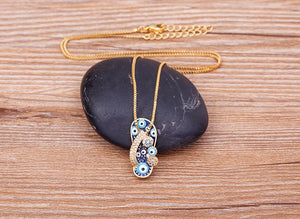 Collier Avec Pendentif Tongue Oeil Bleu Et Zircon