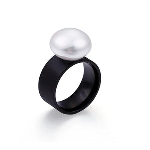 Bague de Style Rétro avec Perle Blanche noir