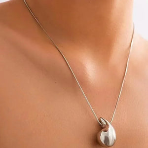 Collier Pendentif Grande Goutte d'Eau Elégante argent