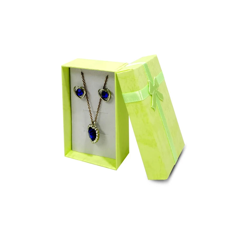 Doos voor 3 tot 4 sieraden 