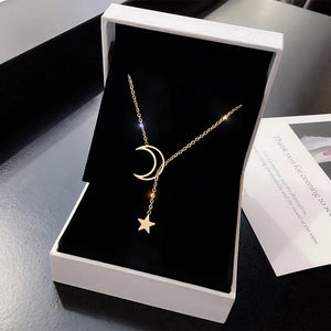 Collier Pendentif Etoile et Lune or