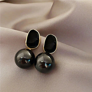 Boucles d'Oreilles de Style Rétro avec Perles Blanches noir