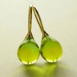 Boucles d'Oreilles Pendantes Goutte d'Eau de Couleur or et vert