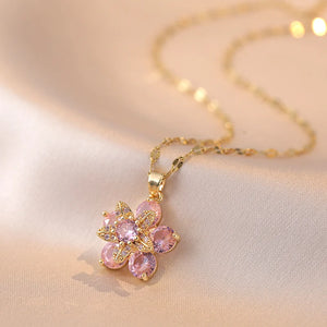 Collier Pendentif Fleur Colorée en Zircon rose