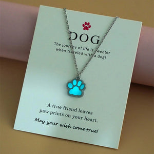 Collier Pendentif Patte de Chien bleu