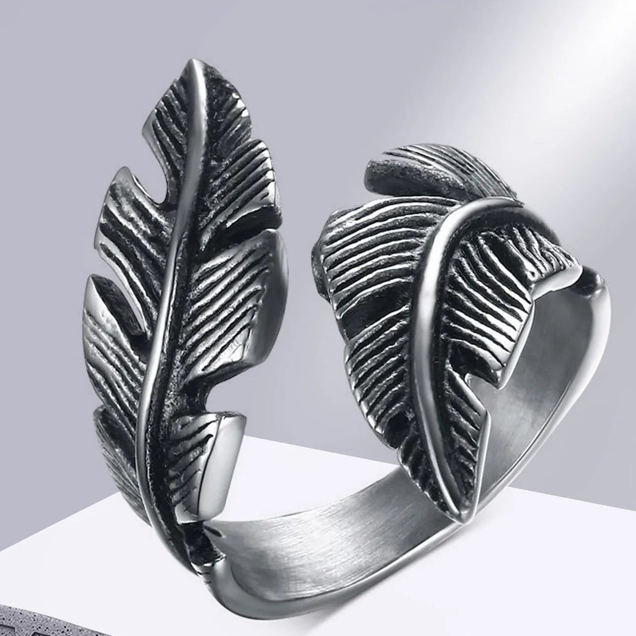 Verstelbare ring met zilverkleurige veer