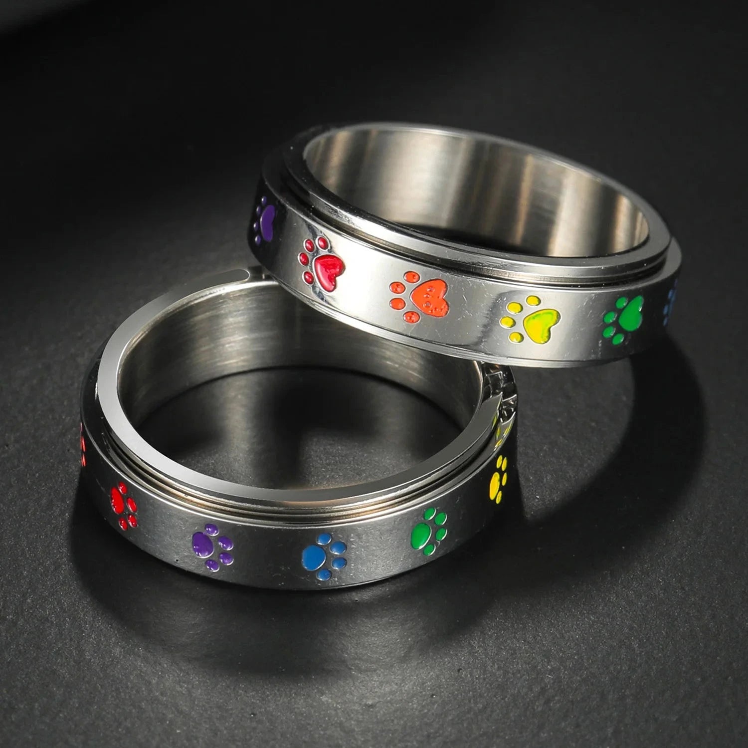 Bague Anneau avec Coeurs ou Pattes Anti-Stress Tournant coeur