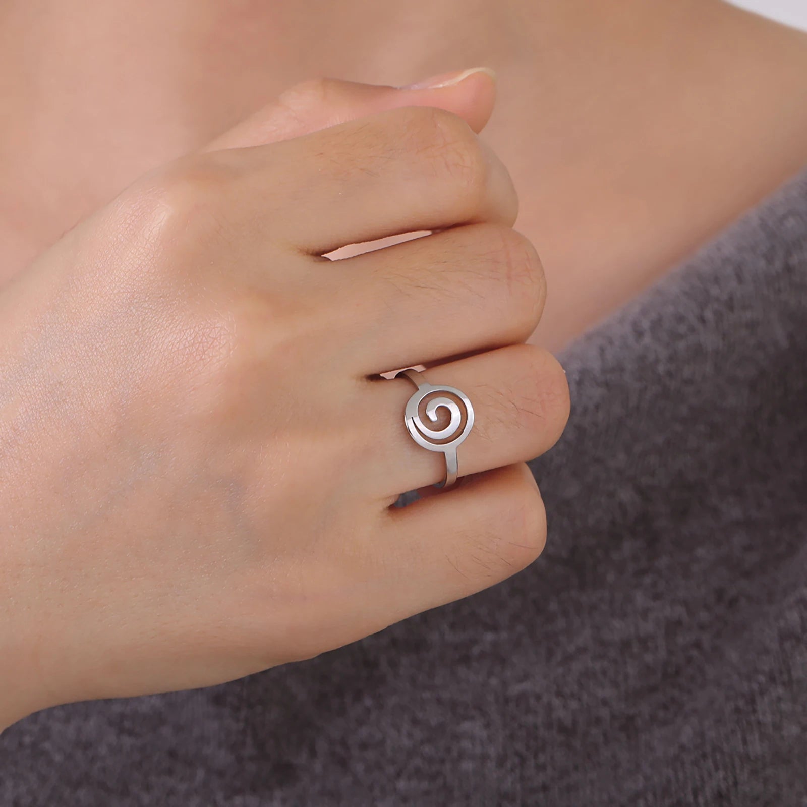 Ring met spiraaldesign voor dames, rond, zilver