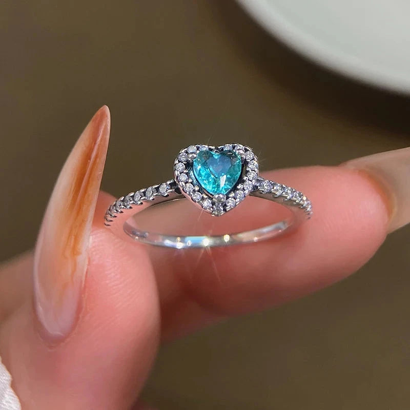 Bague avec Coeur et Zircon bleu et  argent