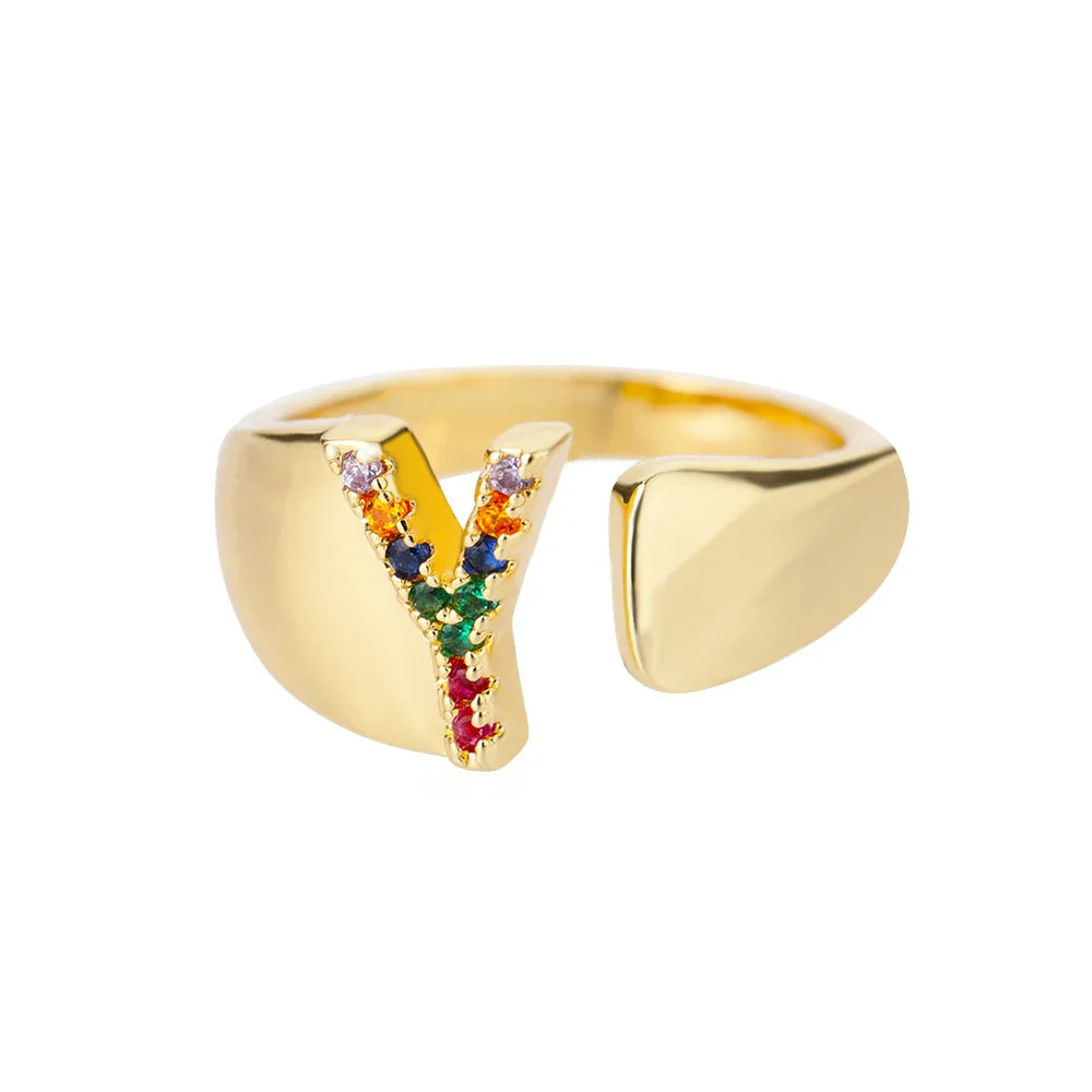 Brede gepersonaliseerde ring met regenbooginitiaal y