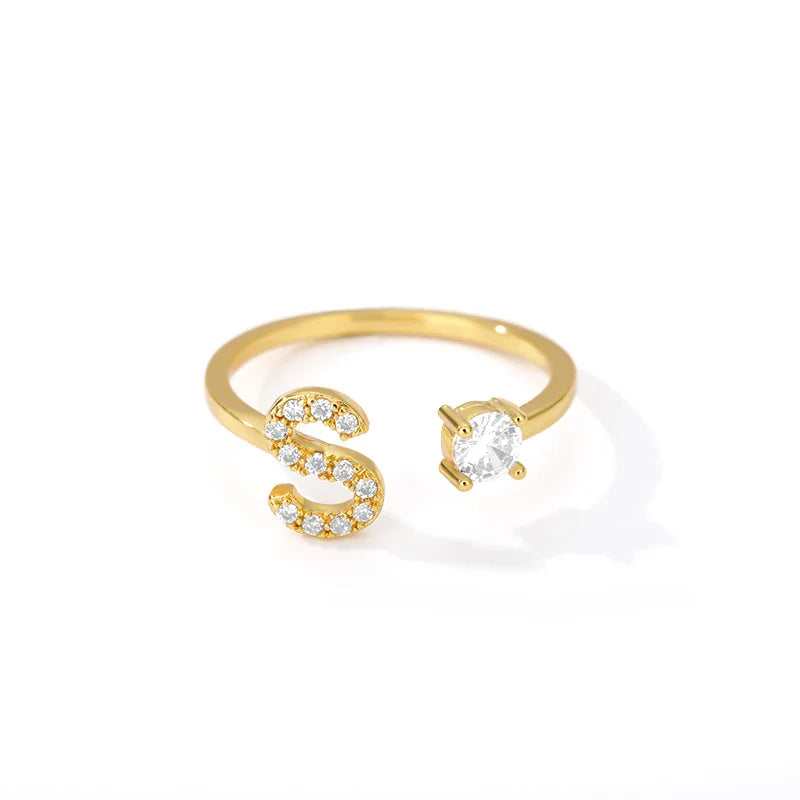 Gepersonaliseerde ring met initiaal s