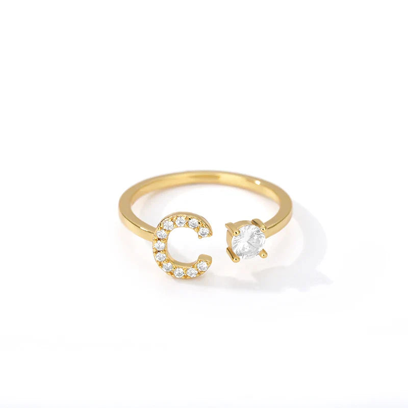 Gepersonaliseerde ring met initiaal c