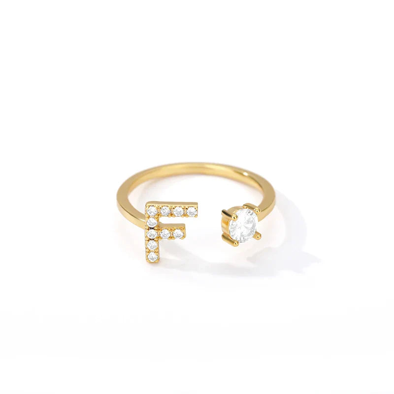 Gepersonaliseerde ring met initiaal f