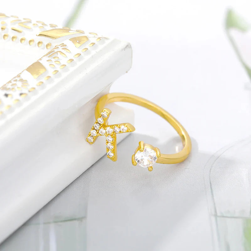 Gepersonaliseerde ring met initiaal