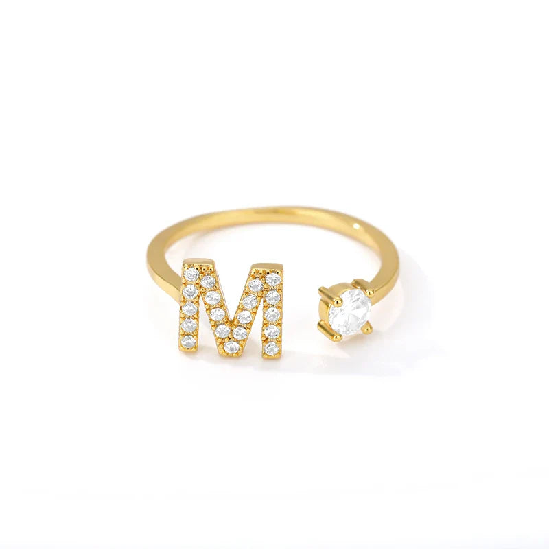 Gepersonaliseerde ring met initiaal m