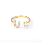 Gepersonaliseerde ring met initiaal u