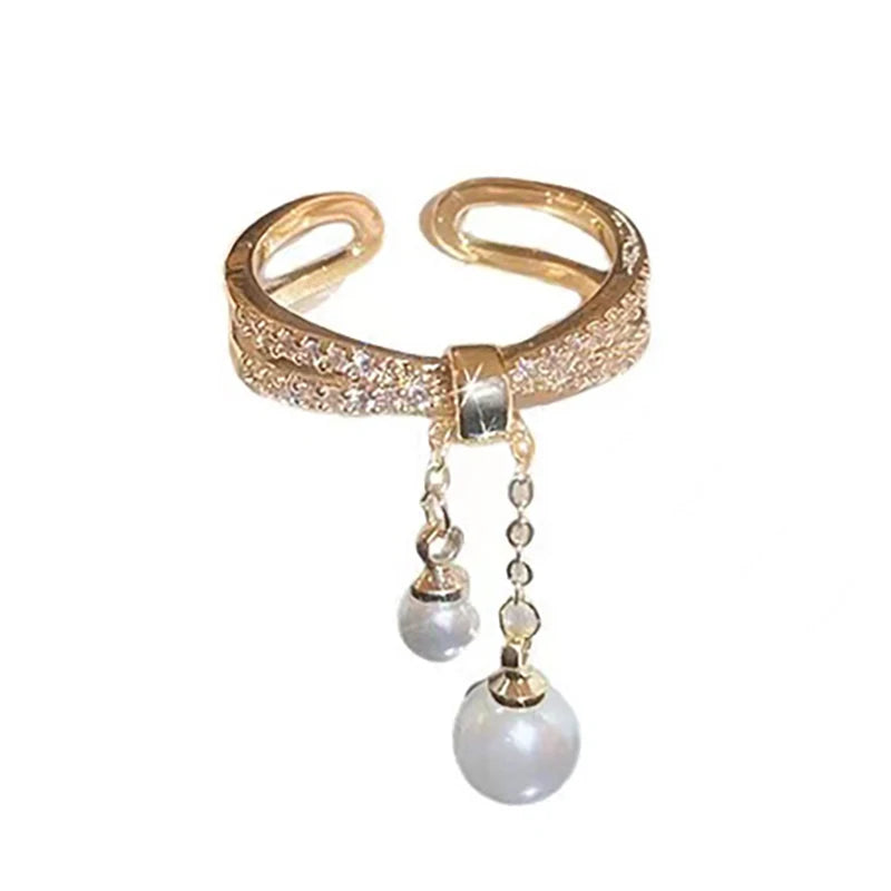 Ring met hangende parels