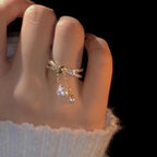 Ring met hangende parels