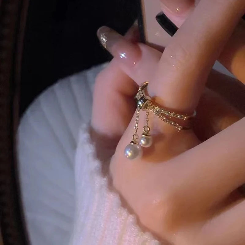 Ring met hangende parels