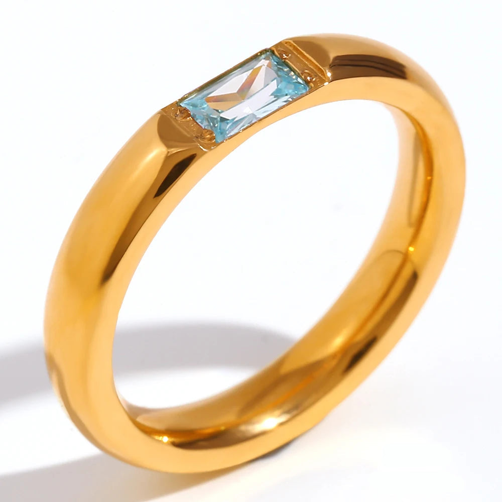 Ring met geboortesteen gezet voor dames maart
