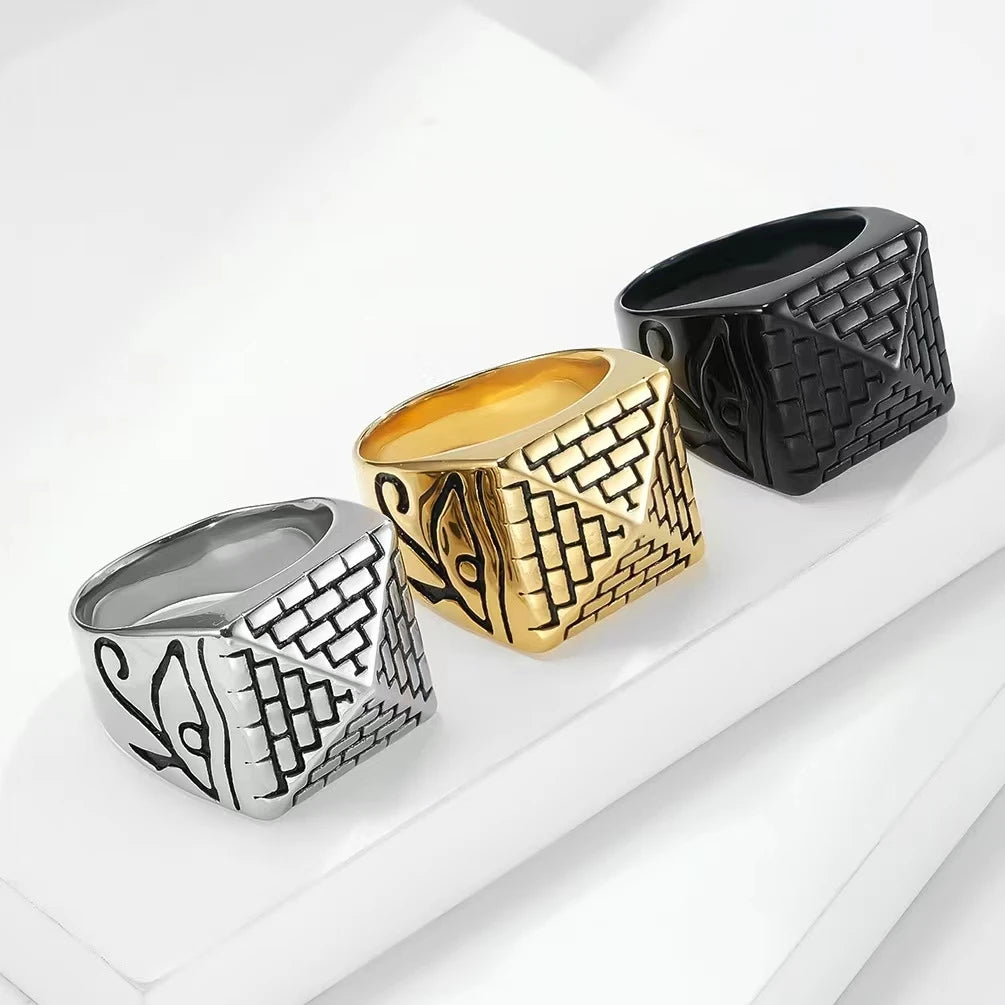 Bague avec Pyramide Egyptienne 
