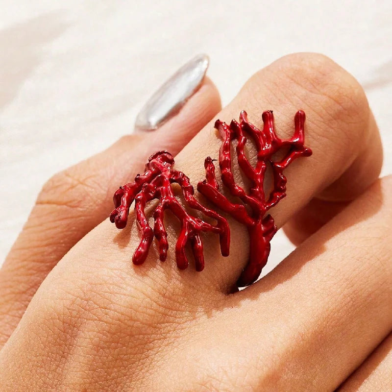 Ring met rode koraaltak