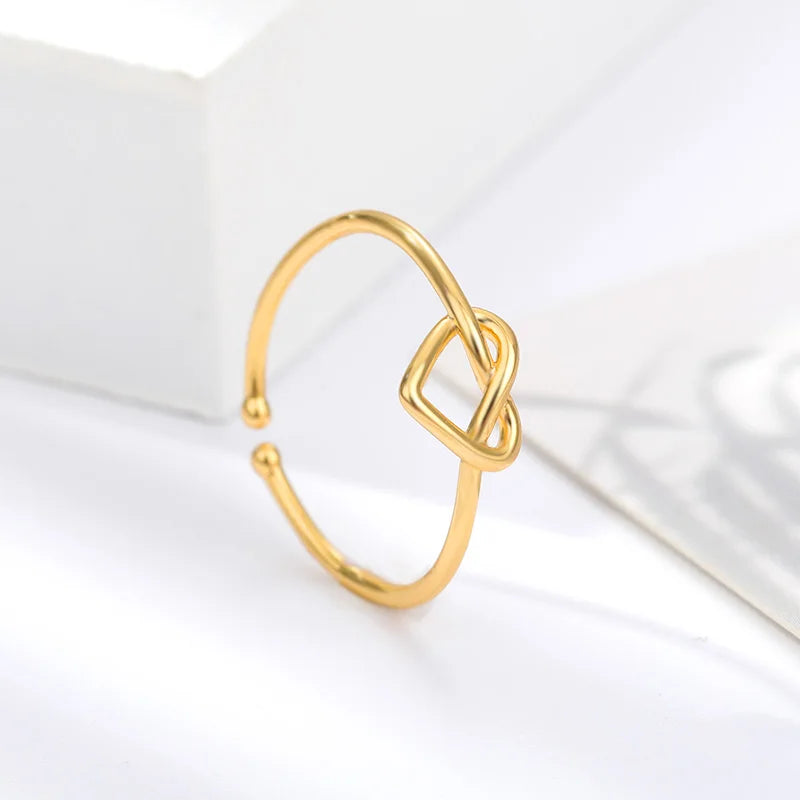 Ring met verweven hart goud