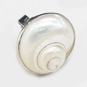 Bague en Nacre de Coquillages