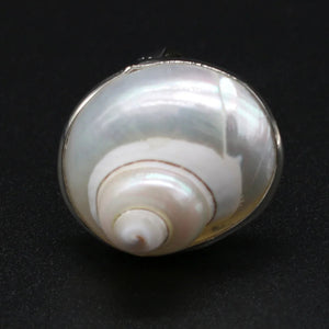 Bague en Nacre de Coquillages