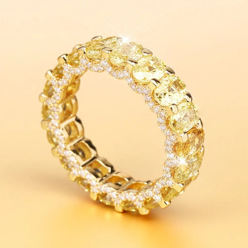 Volledige cirkel ring met fonkelende zirconia 