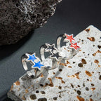 Open ring met dubbele sterren in retro streetwearstijl rood