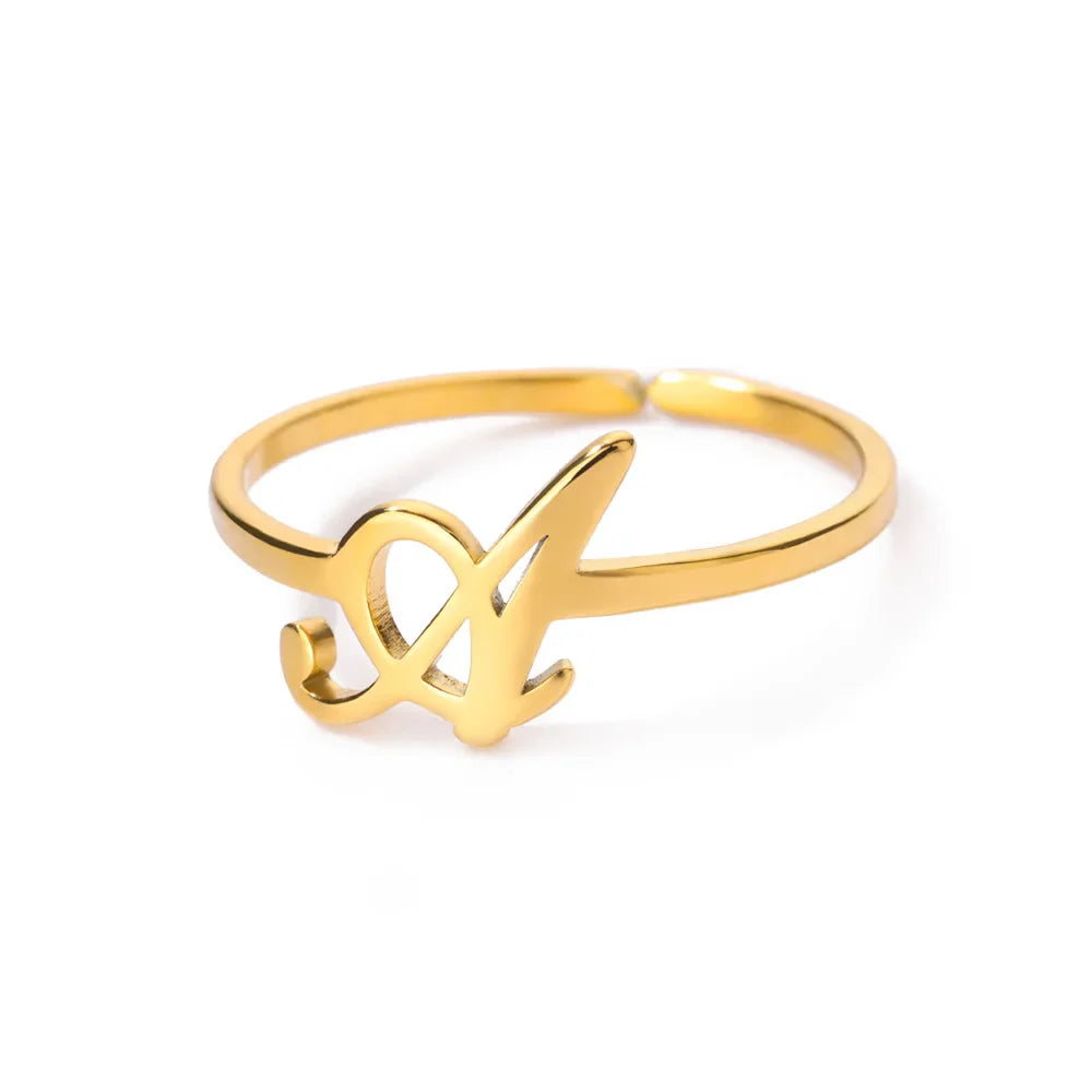 Fijne gepersonaliseerde ring met initiaal a
