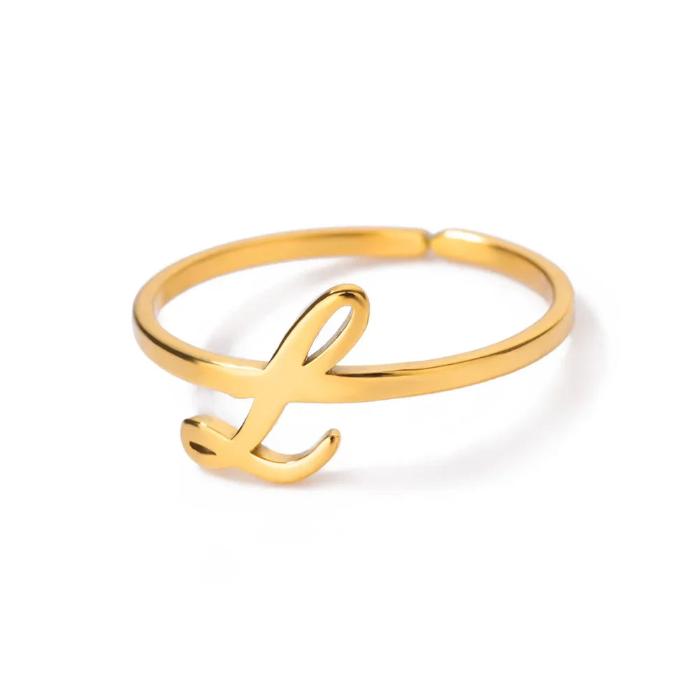 Fijne gepersonaliseerde ring met initiaal l