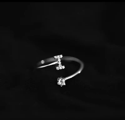 Initialenring voor dames i