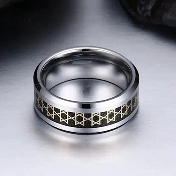 Brede herenring met <span data-glossary-id="etoiles-de-david">Davidsterren</span> joods symbool zwart