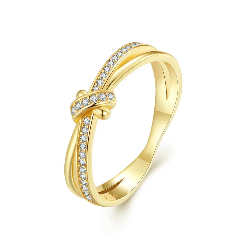 Ring met strik en goudkleurige strass