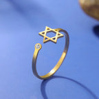 Open ring met de symbolische Joodse <span data-glossary-id="star-of-david">Davidster</span> in goud