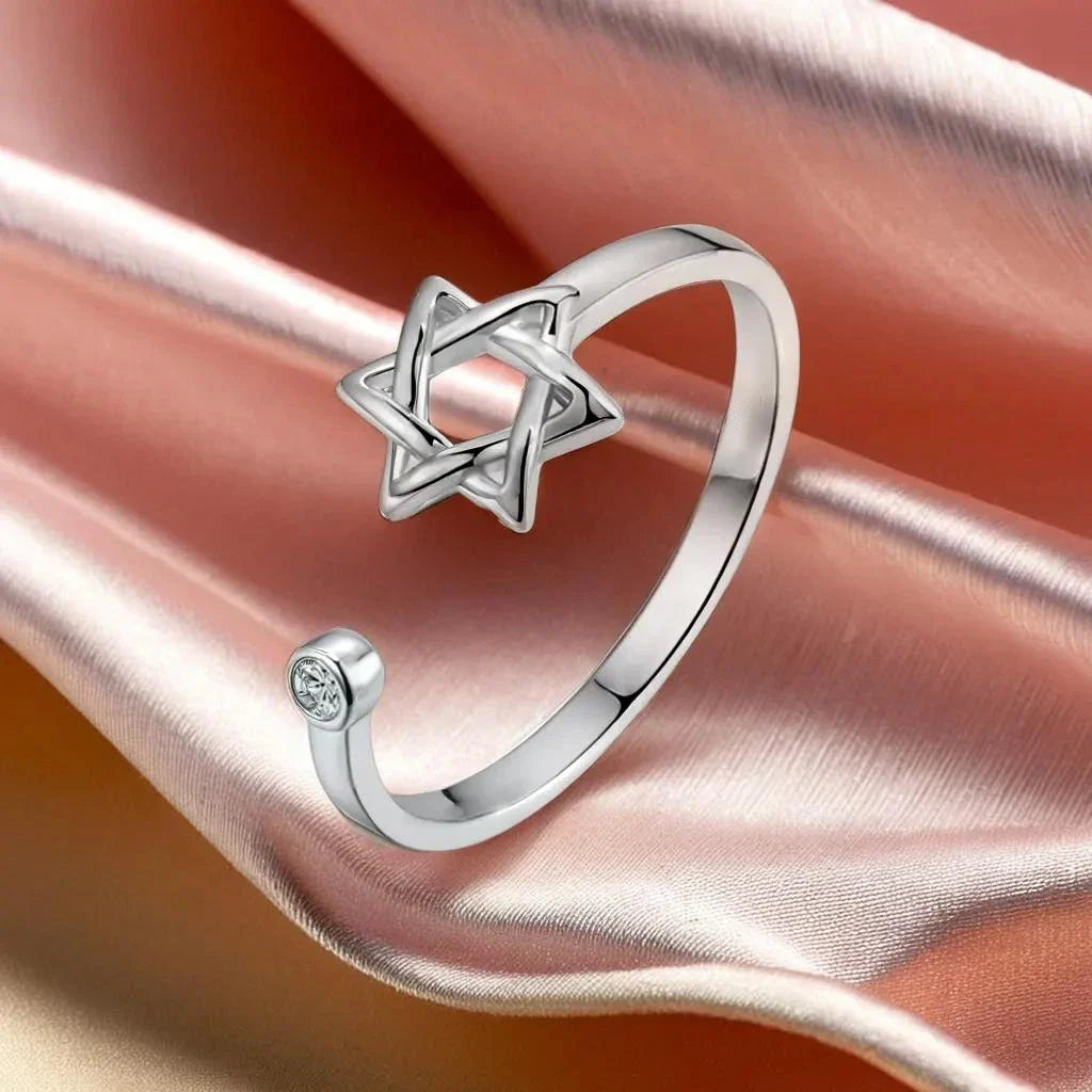 Open ring voor dames met de <span data-glossary-id="etoile-de-david">Davidster</span> joods symbool zilver