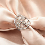 Symbolische Joodse ring met Hebreeuwse gravure <span data-glossary-id="etoile-de-david">Davidster</span> en Haï Chai zilver