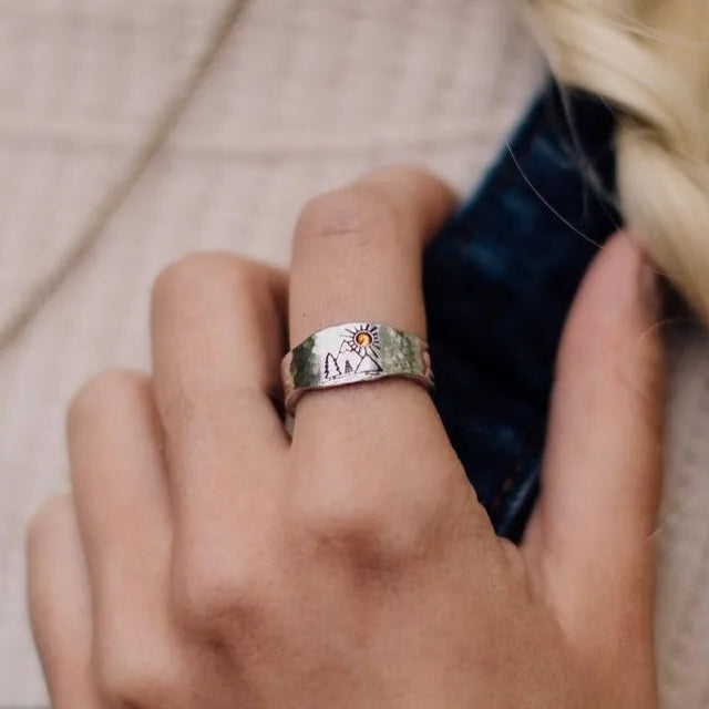 Bague Vintage Montagnes et Soleil