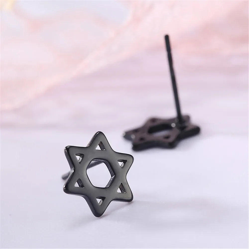 Oorbellen met de symbolische Joodse <span data-glossary-id="star_of_david">Davidster</span> zwart