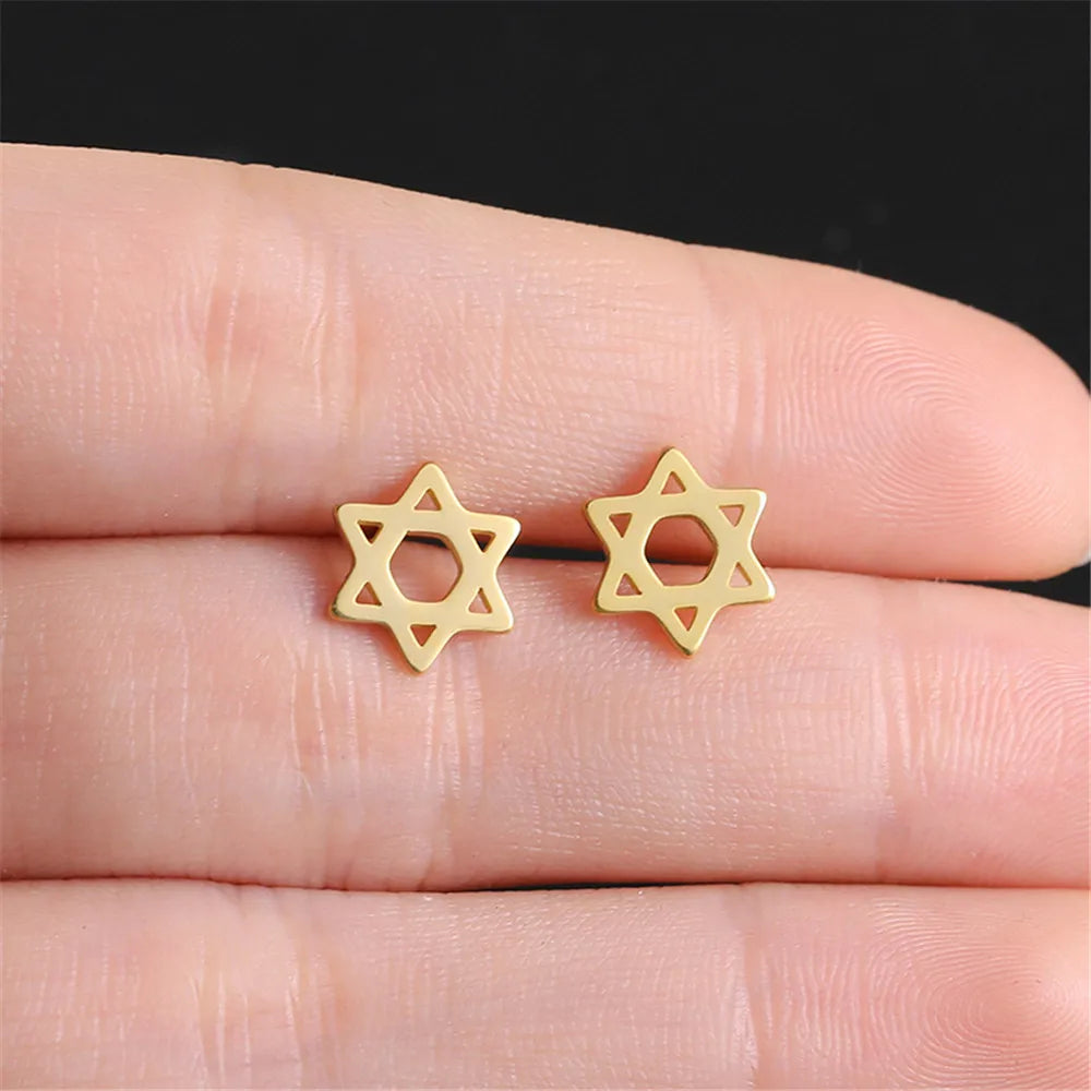 Oorbellen met de symbolische Joodse <span data-glossary-id="star_of_david">Davidster</span> goud