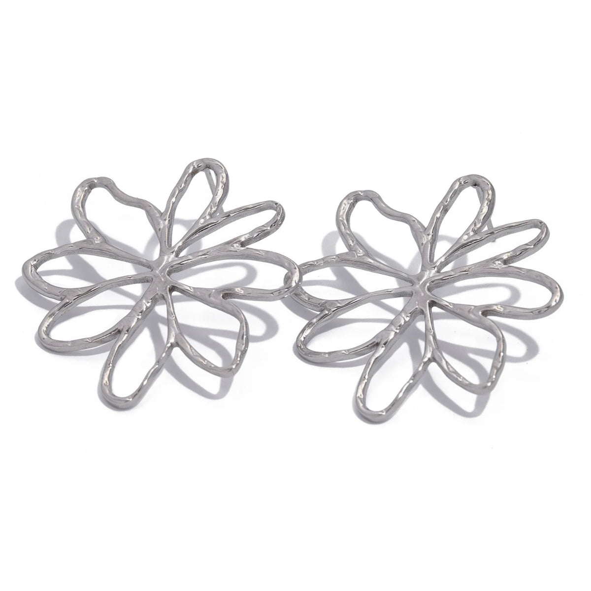 Boucles d'Oreilles Clou Fleurs Asymétriques argent
