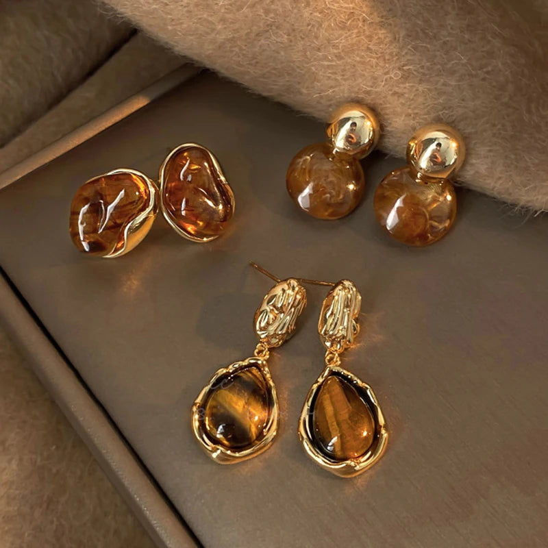 Boucles d'Oreilles Clou Oeil de Tigre de Protection Femme