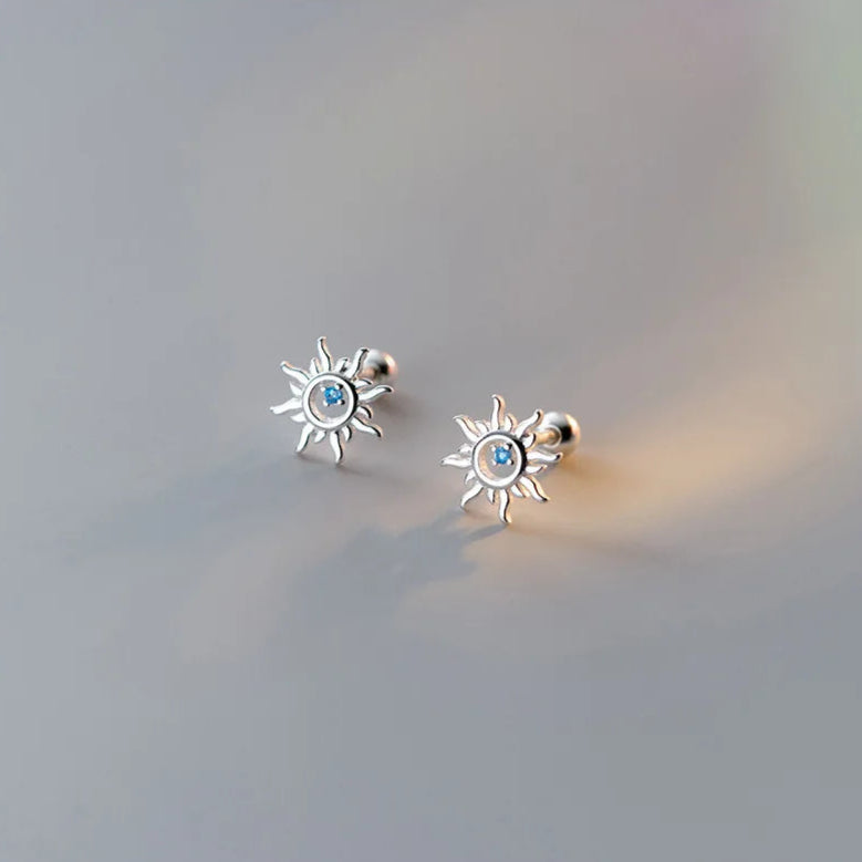 Boucles d'Oreilles Clou Soleil avec Zircon