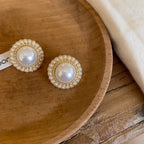 Boucles d'Oreilles Clou Vintage avec Perle