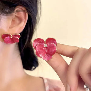 Boucles d'Oreilles Clous Fleur Quatre Pétales rouge