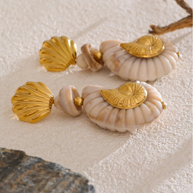 Vintage schelp oorbellen
